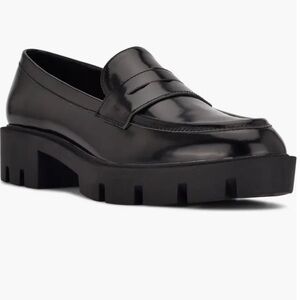 Nine West Black Patent Lug Sole Loafers